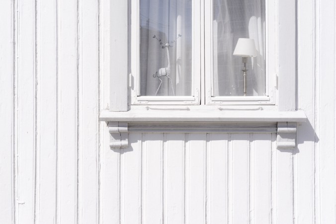 Window, white.jpg